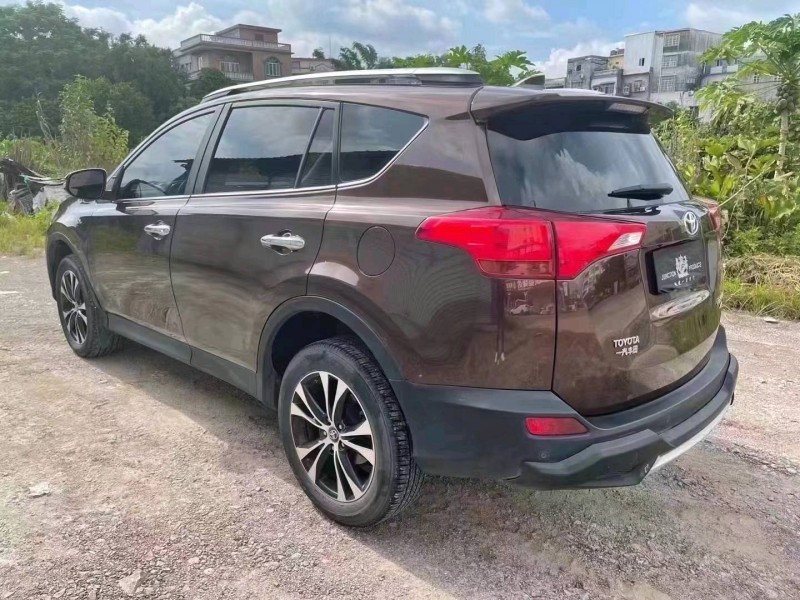 梧州15年丰田RAV4荣放6