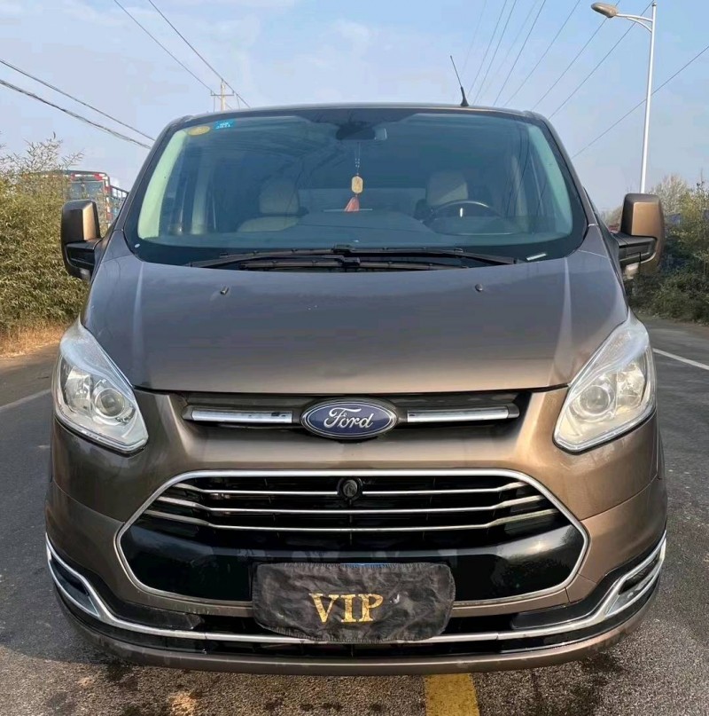 青岛17年福特途睿欧1