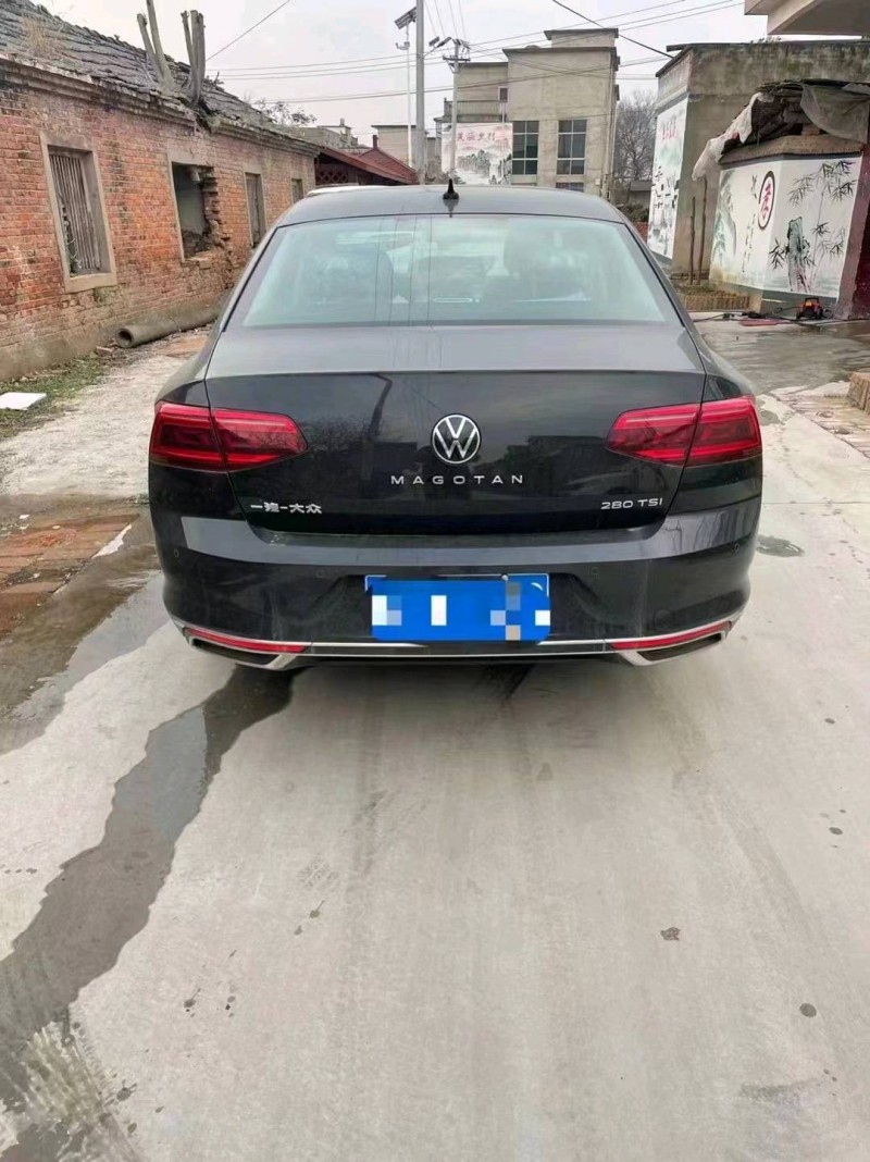 淮南22年大众迈腾5