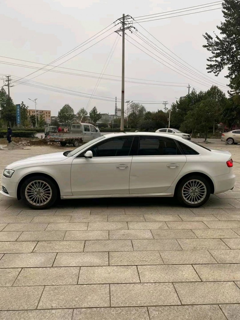 北京15年奥迪A4L3