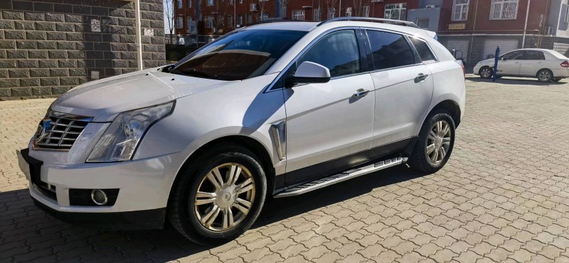 邯郸13年凯迪拉克SRX3