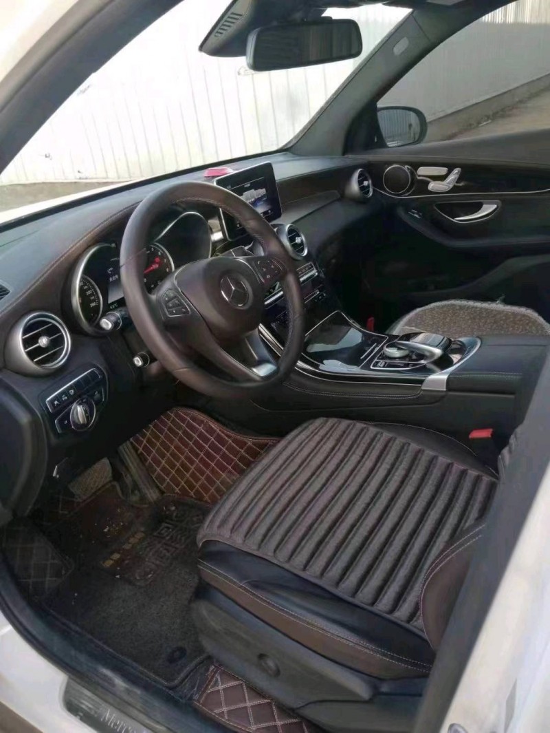 常州17年奔驰GLC4