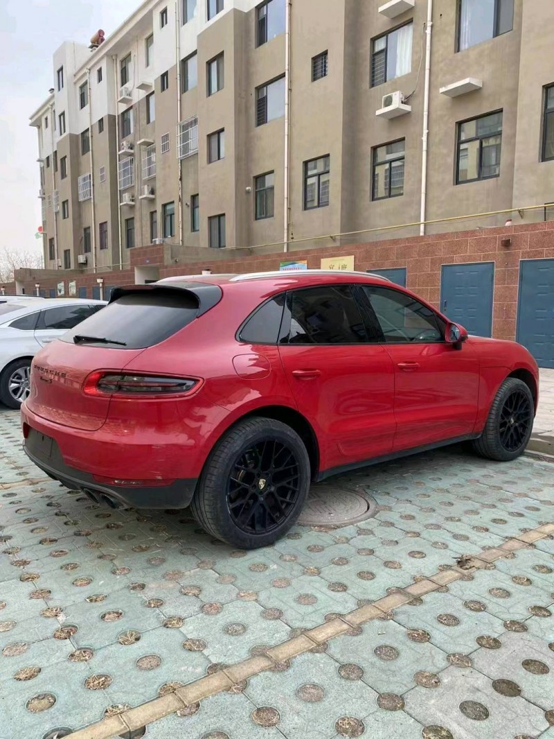 枣庄18年保时捷Macan4