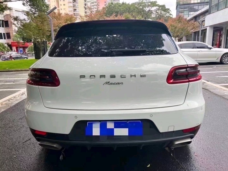 嘉兴16年保时捷Macan8