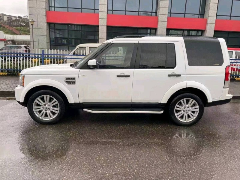 重庆12年路虎发现7