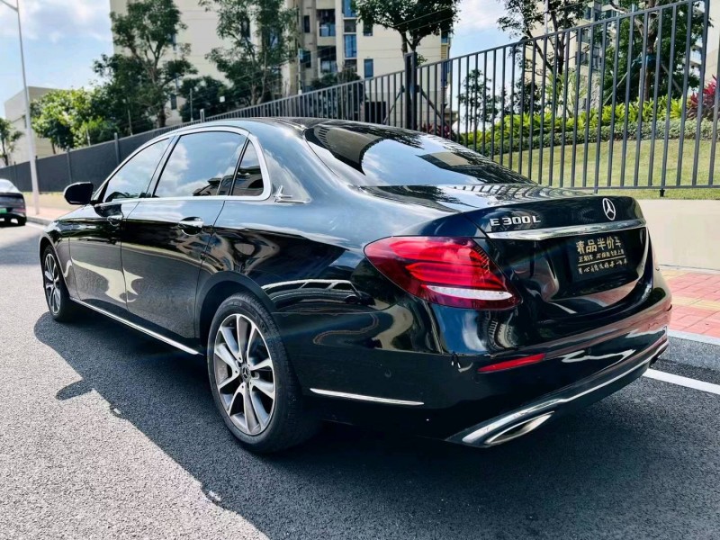 广州19年奔驰E7