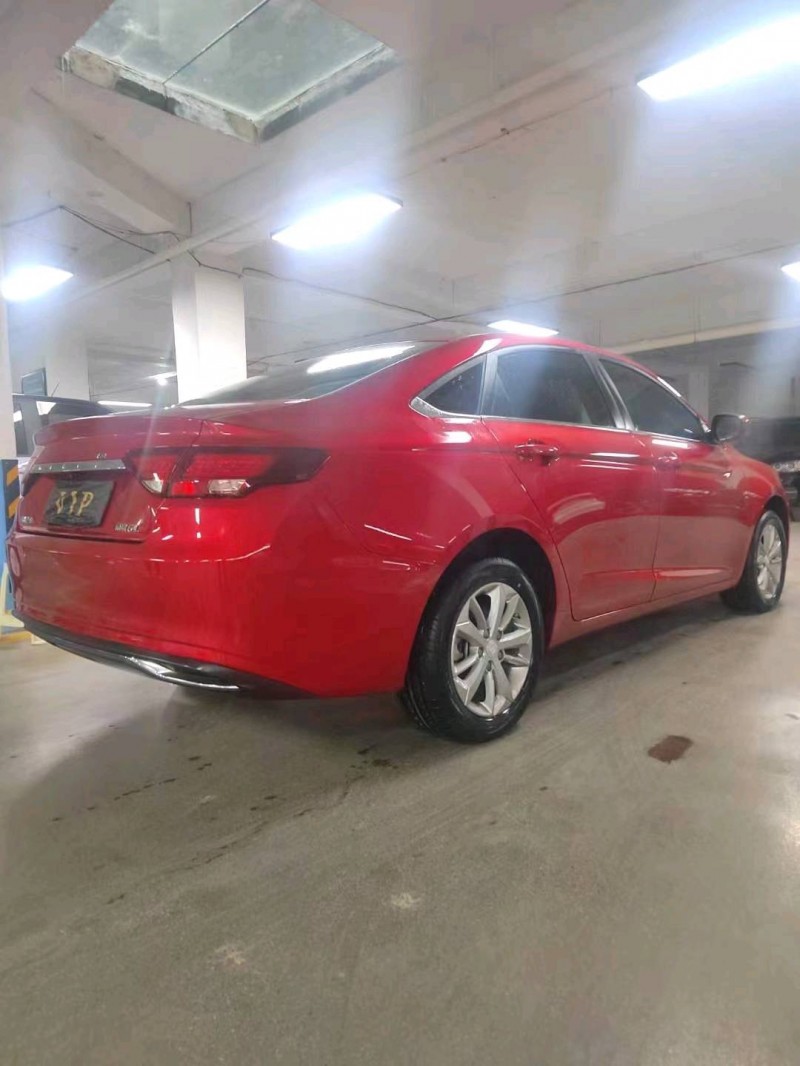 安顺21年吉利帝豪GL7