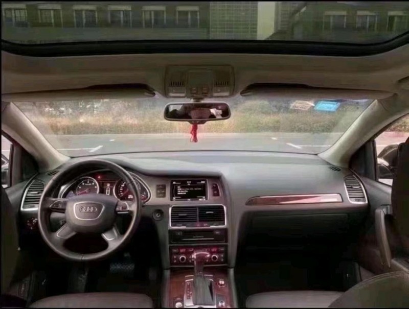 济南15年奥迪Q73