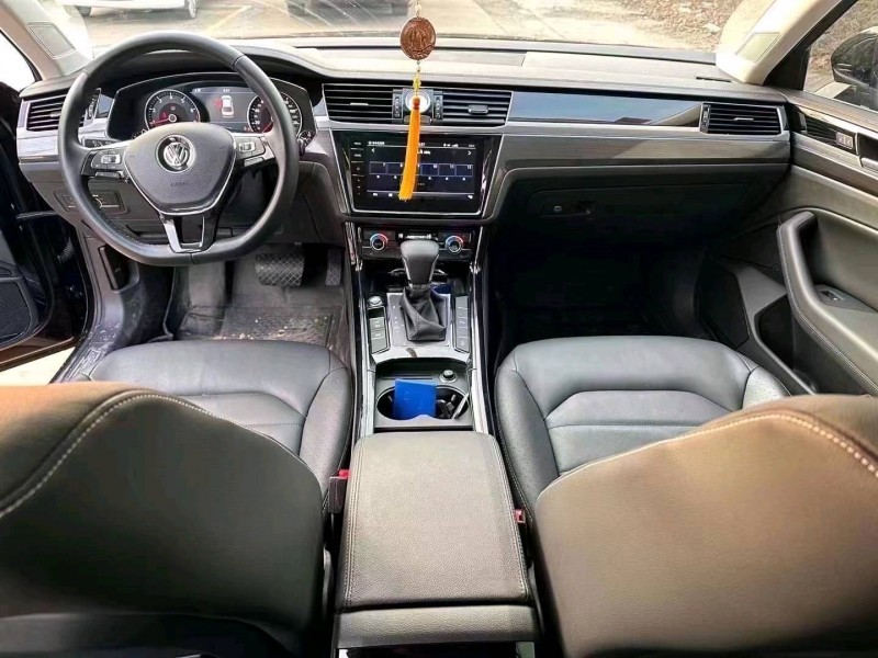 邯郸21年大众途昂4