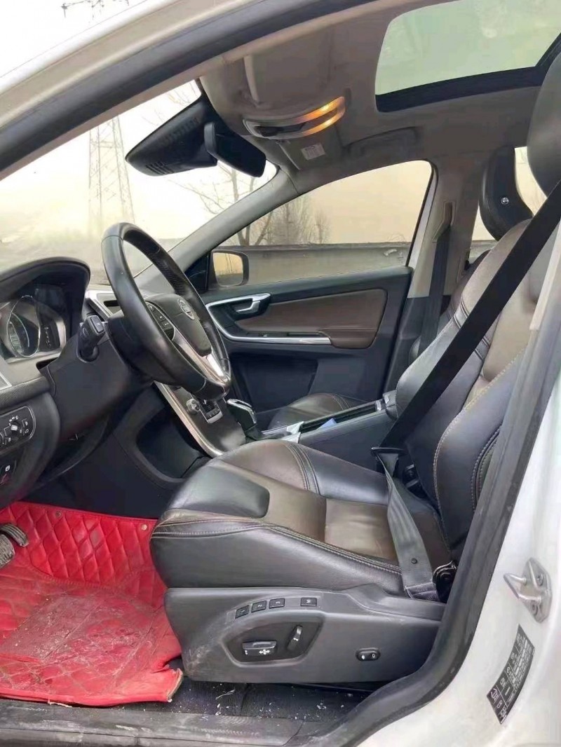 枣庄16年沃尔沃XC608
