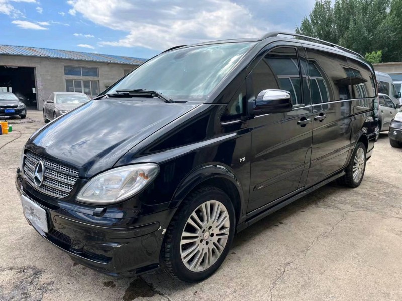 沈阳10年奔驰唯雅诺3