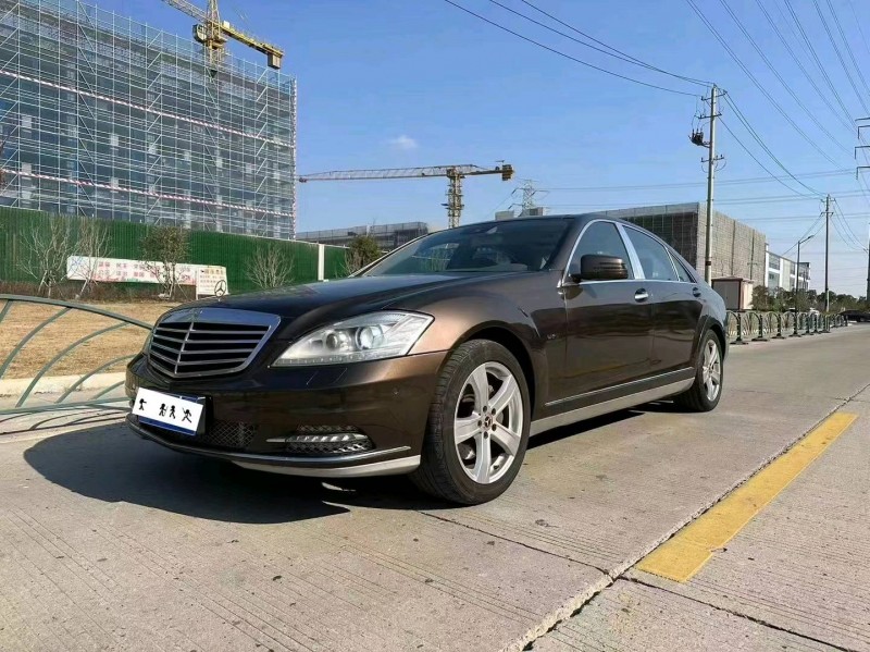 常州13年奔驰S8