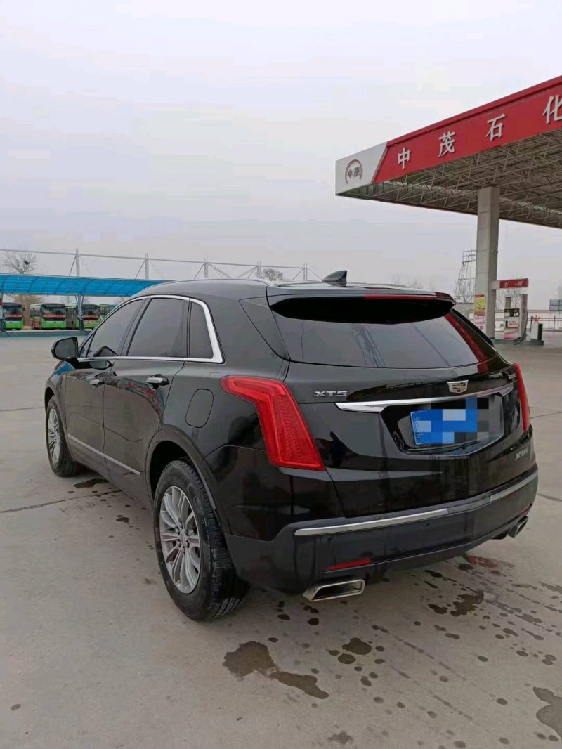 邯郸18年凯迪拉克XT57