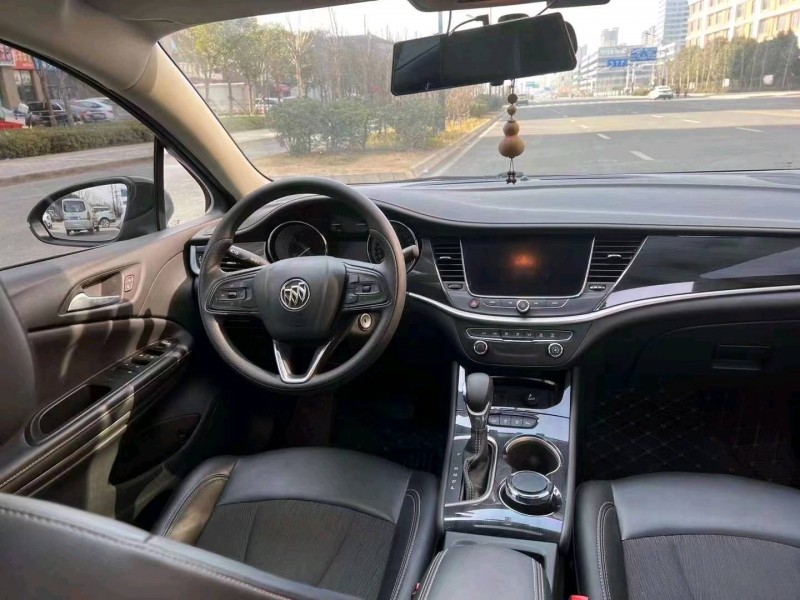 淮南20年别克威朗5