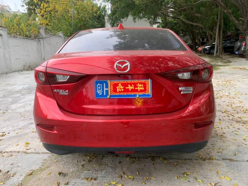 广州16年马自达昂克赛拉9