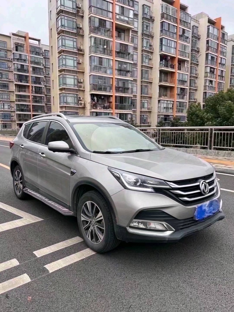 武汉18年东风AX7pro2