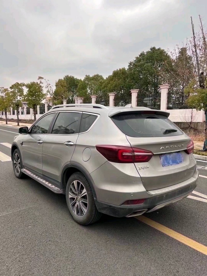武汉18年东风AX7pro8
