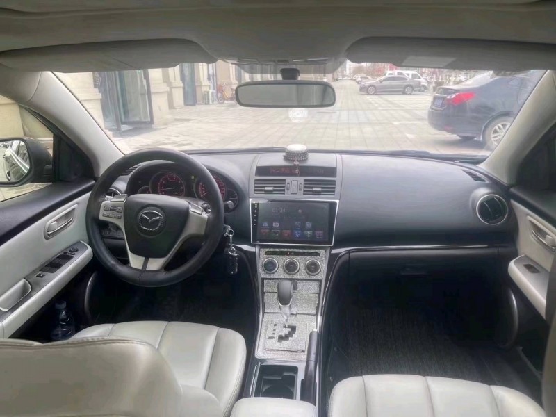 济南15年马自达睿翼3