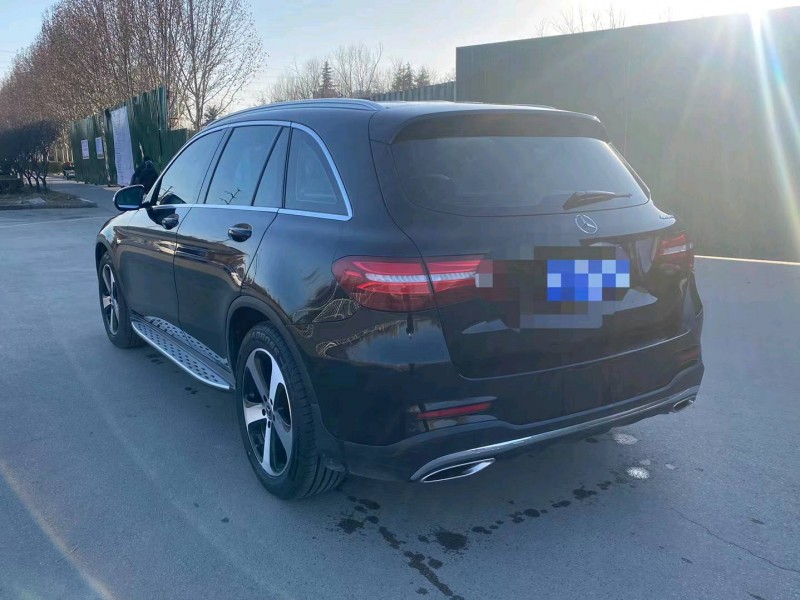 枣庄18年奔驰GLC2