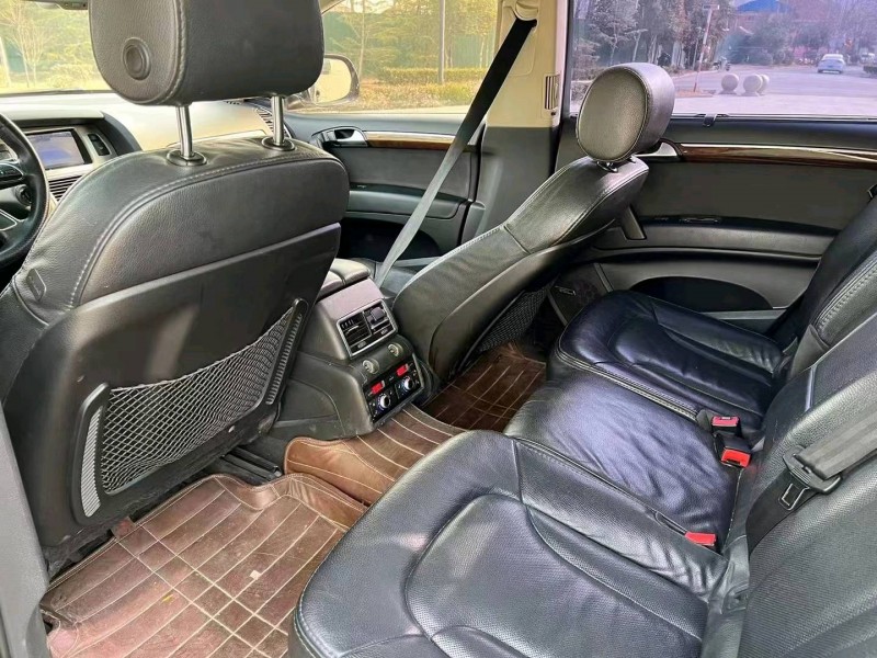 济南12年奥迪Q74