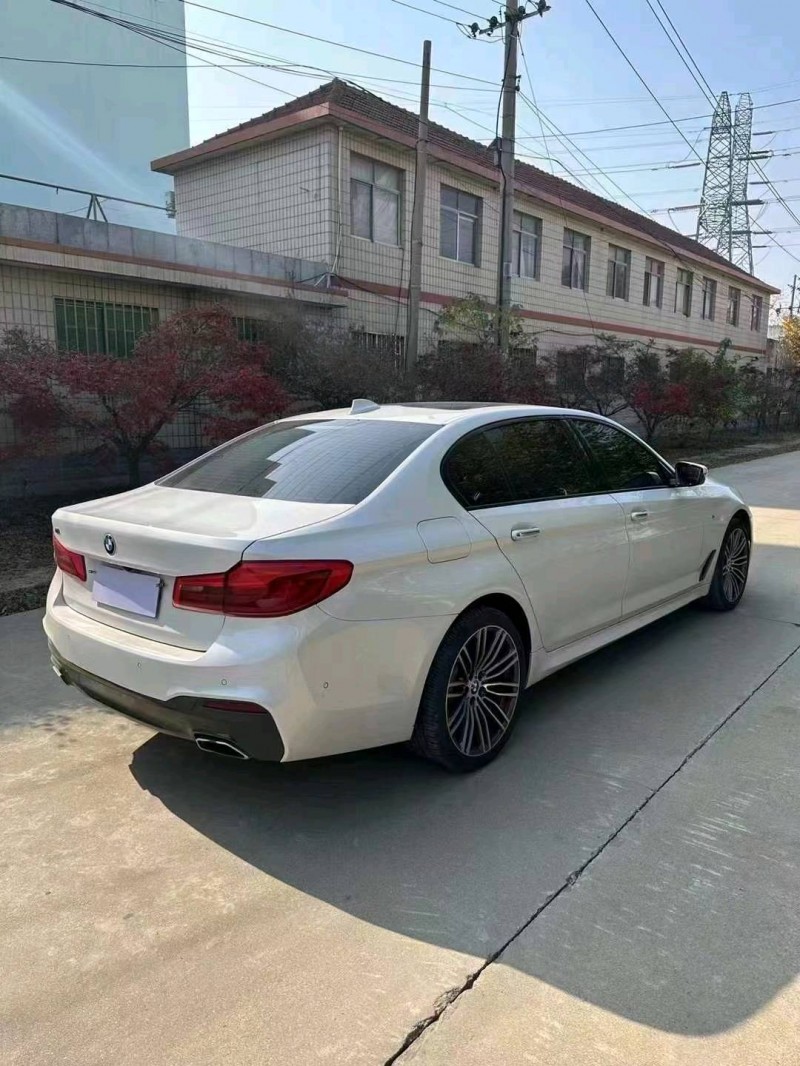 济南18年宝马5系1