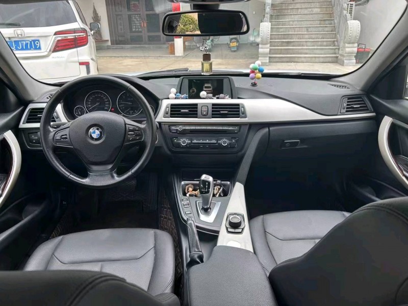 淮南15年宝马3系3