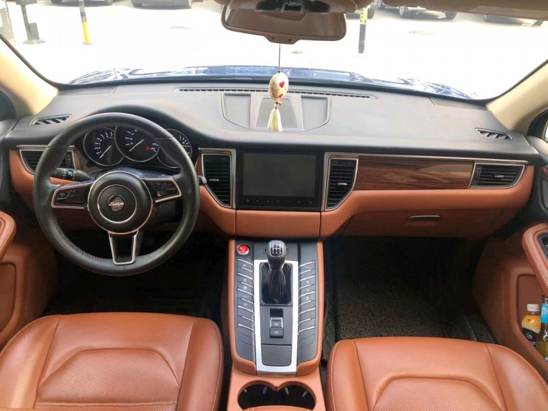 济南17年众泰SR98