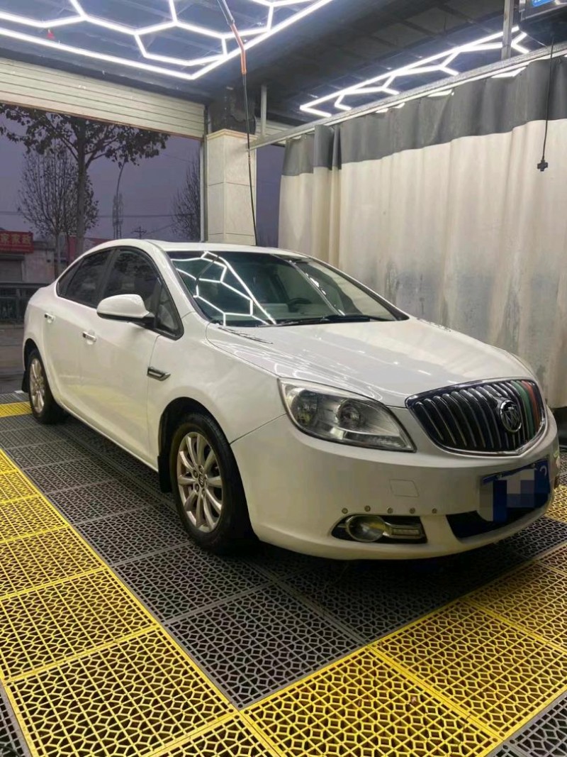 北京14年别克英朗6