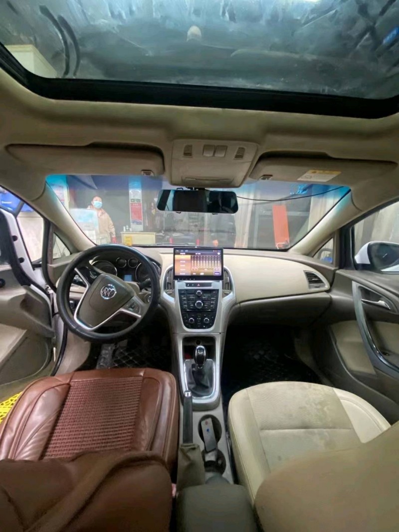 北京14年别克英朗4