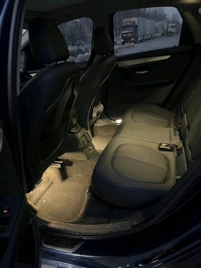 北京18年宝马2系4