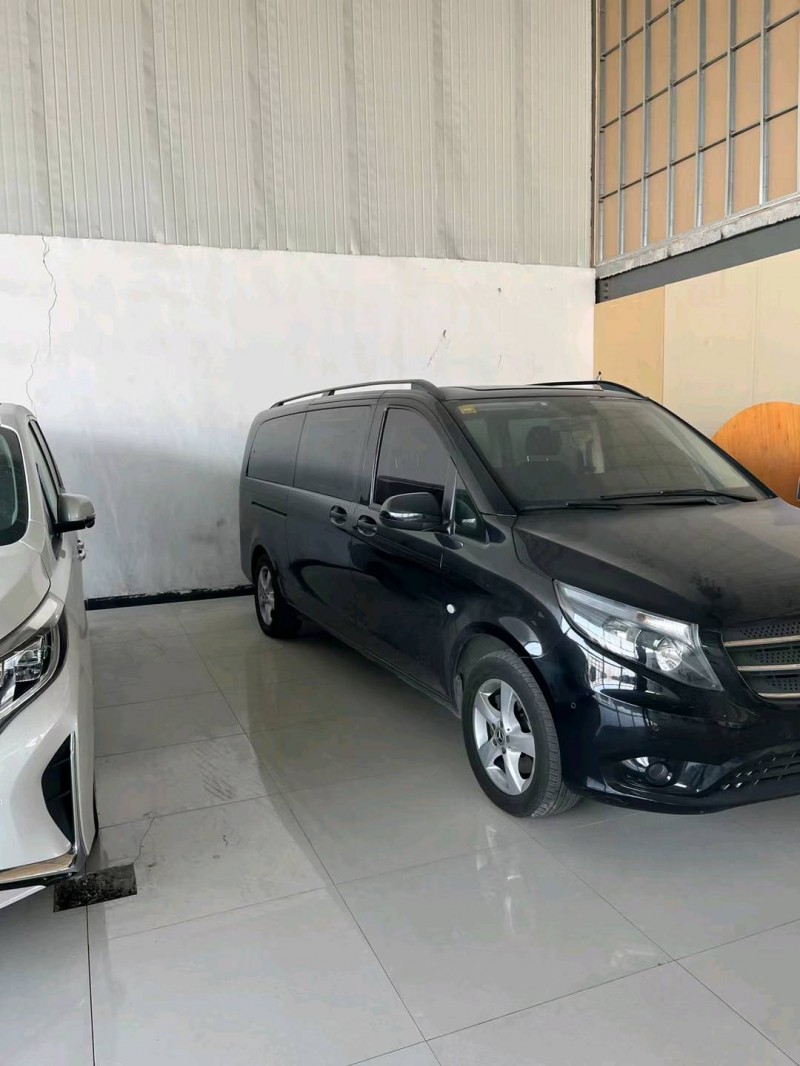 石家庄19年奔驰威霆1