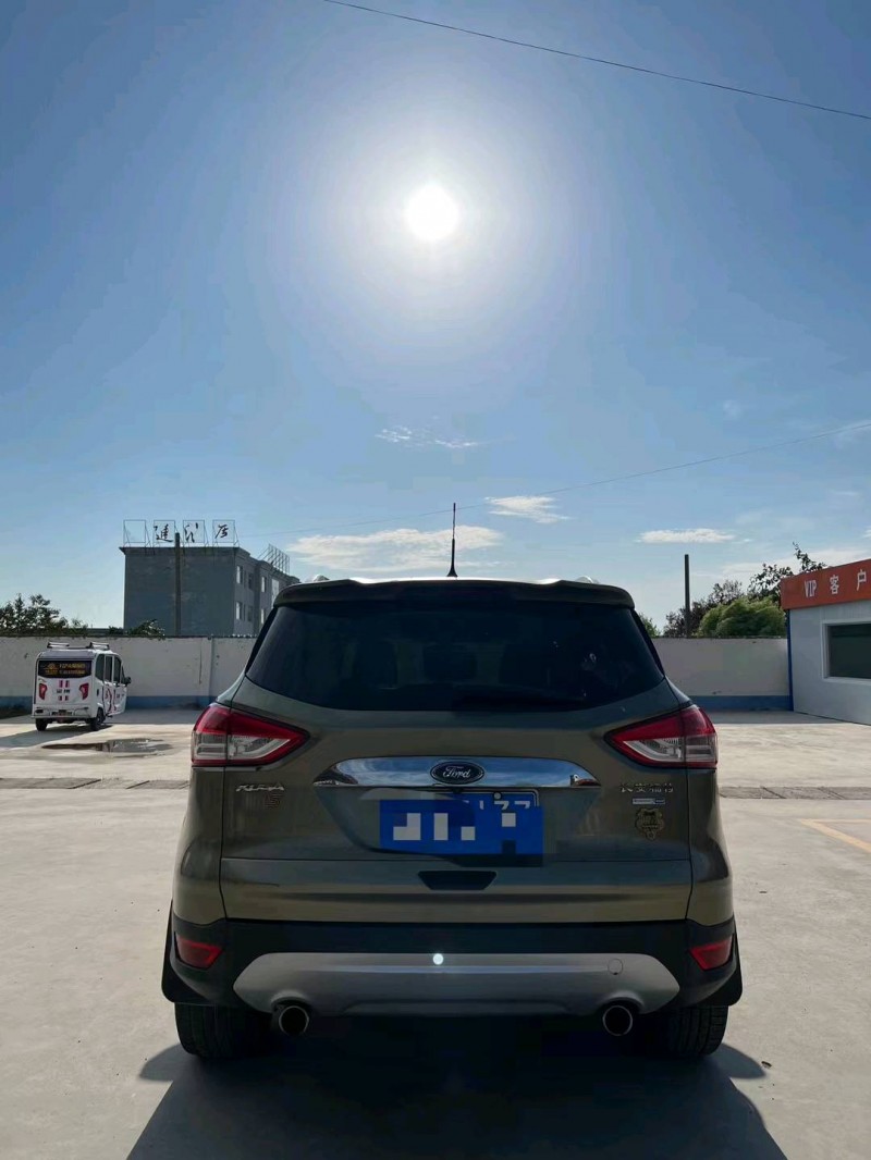 北京14年福特翼虎9