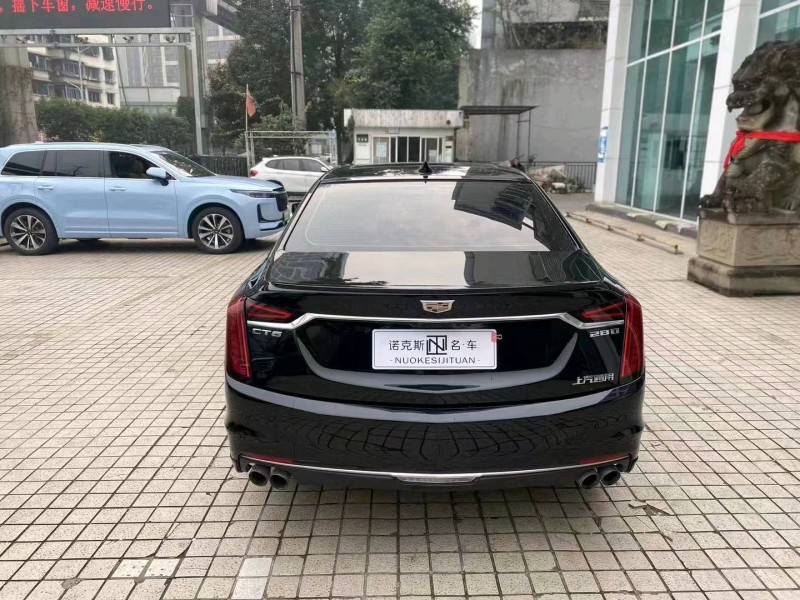 重庆20年凯迪拉克CT65