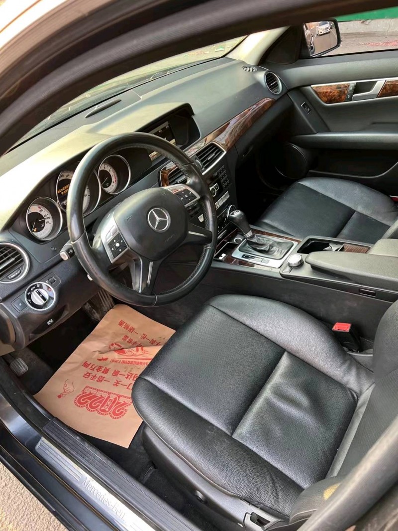 沈阳13年奔驰C8