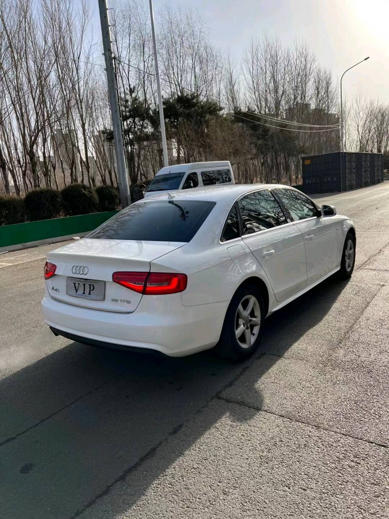 沈阳14年奥迪A4L5