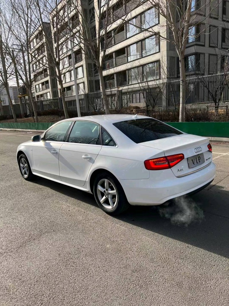 沈阳14年奥迪A4L9