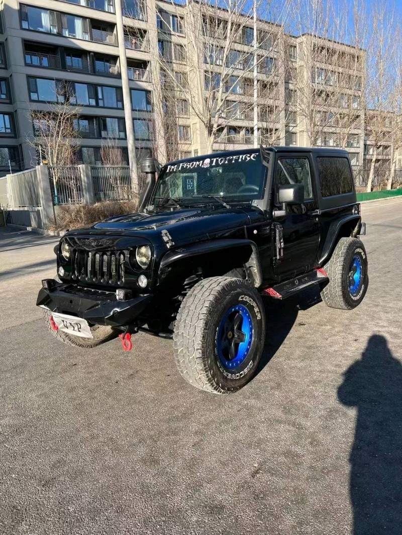 沈阳16年Jeep牧马人2