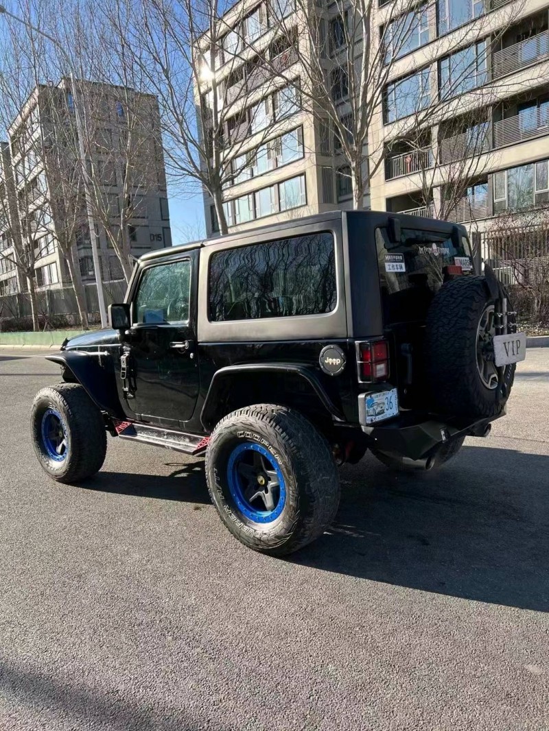 沈阳16年Jeep牧马人9