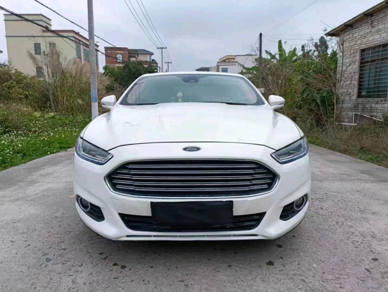 珠海16年福特蒙迪欧1