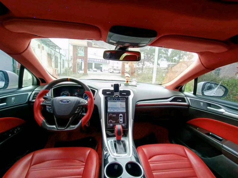 珠海16年福特蒙迪欧7