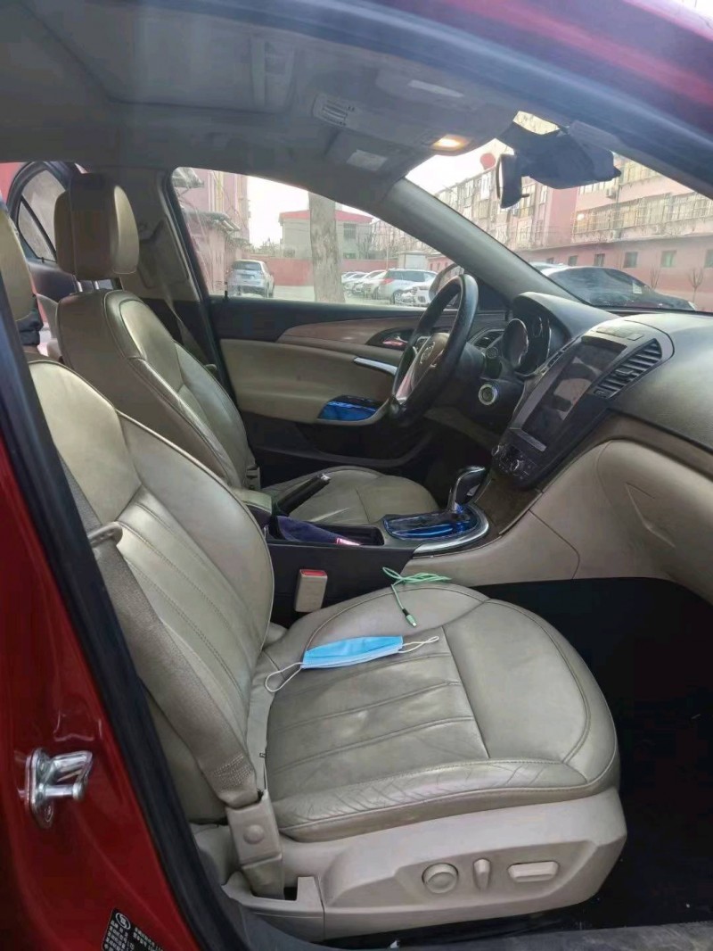 邢台12年别克君威5