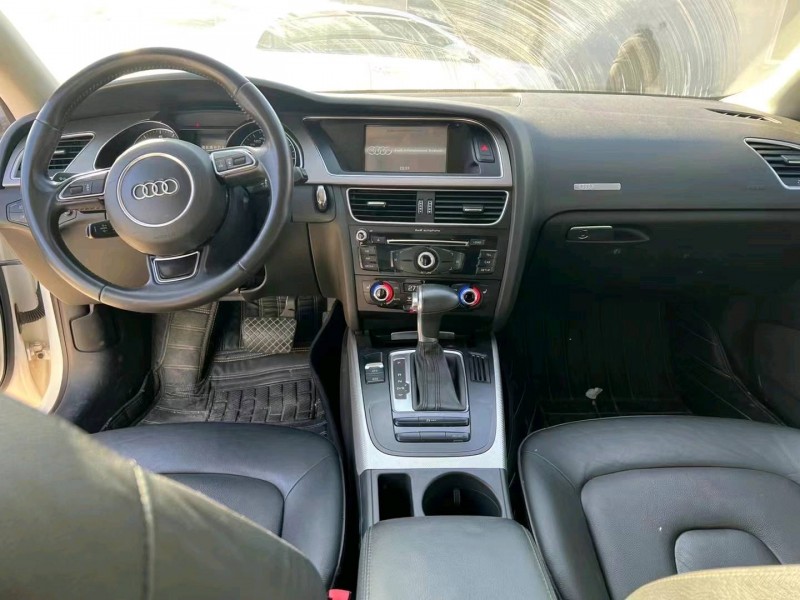 邯郸14年奥迪A55