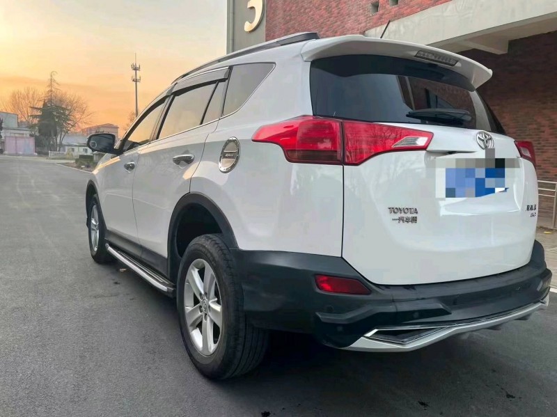 枣庄14年丰田RAV4荣放4