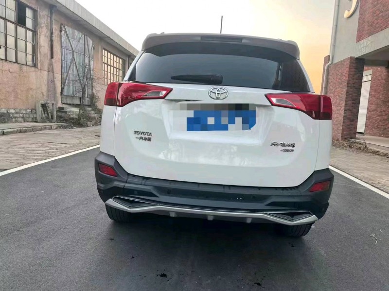 枣庄14年丰田RAV4荣放9