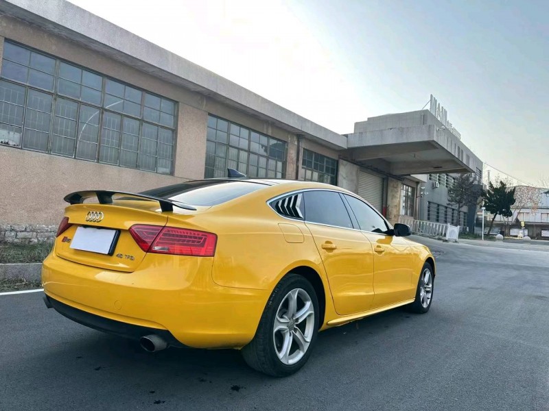 济宁14年奥迪A54