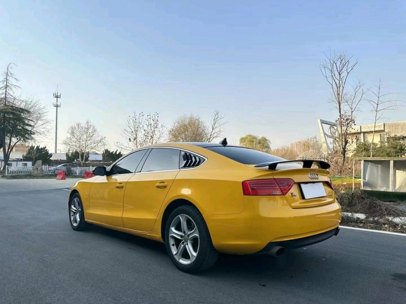 济宁14年奥迪A56