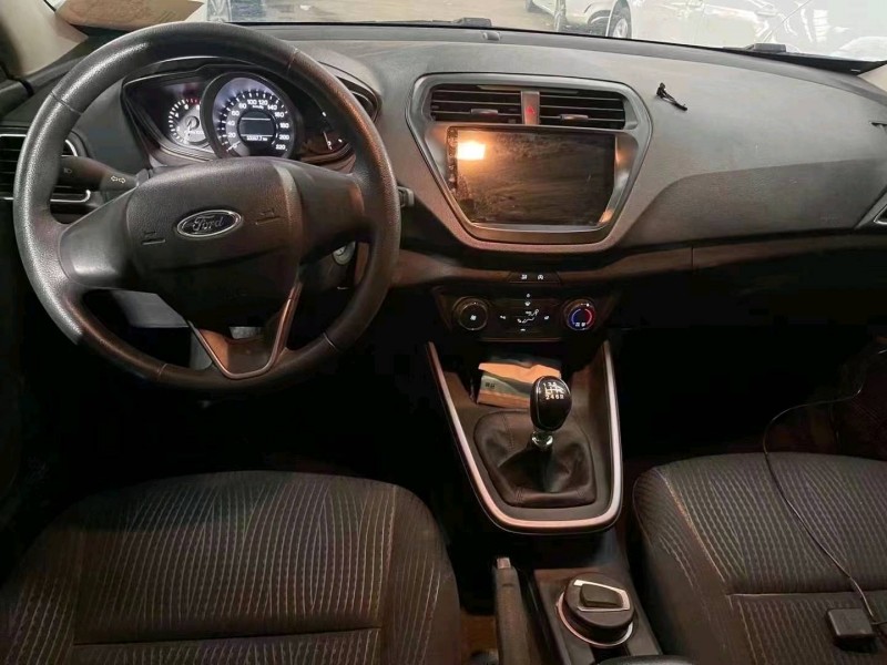 济南20年福特福睿斯4