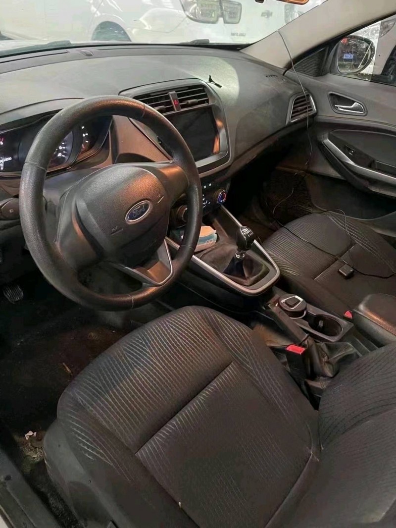 济南20年福特福睿斯6