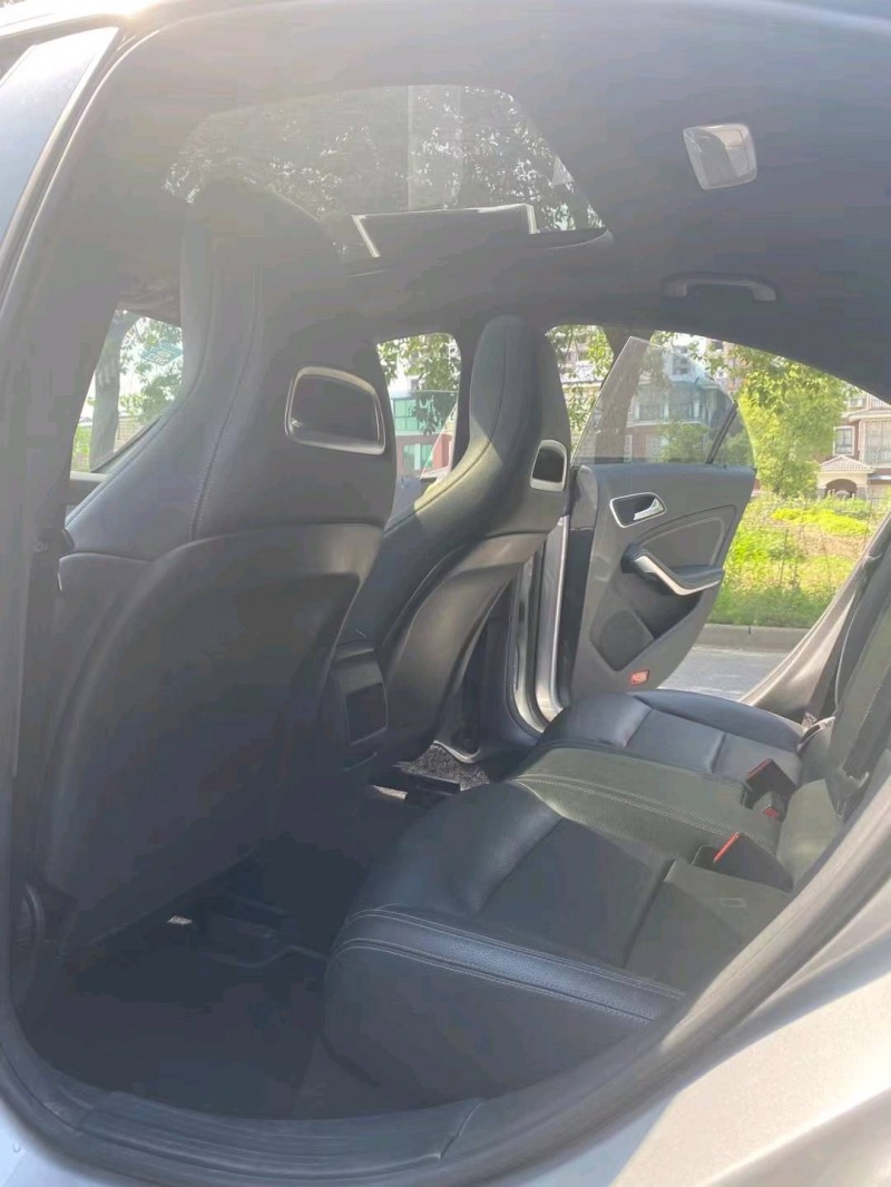 嘉兴16年奔驰CLA2