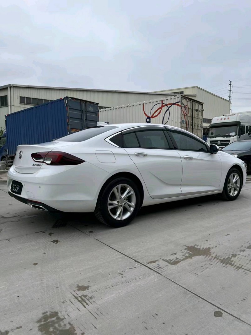 珠海21年别克君威4